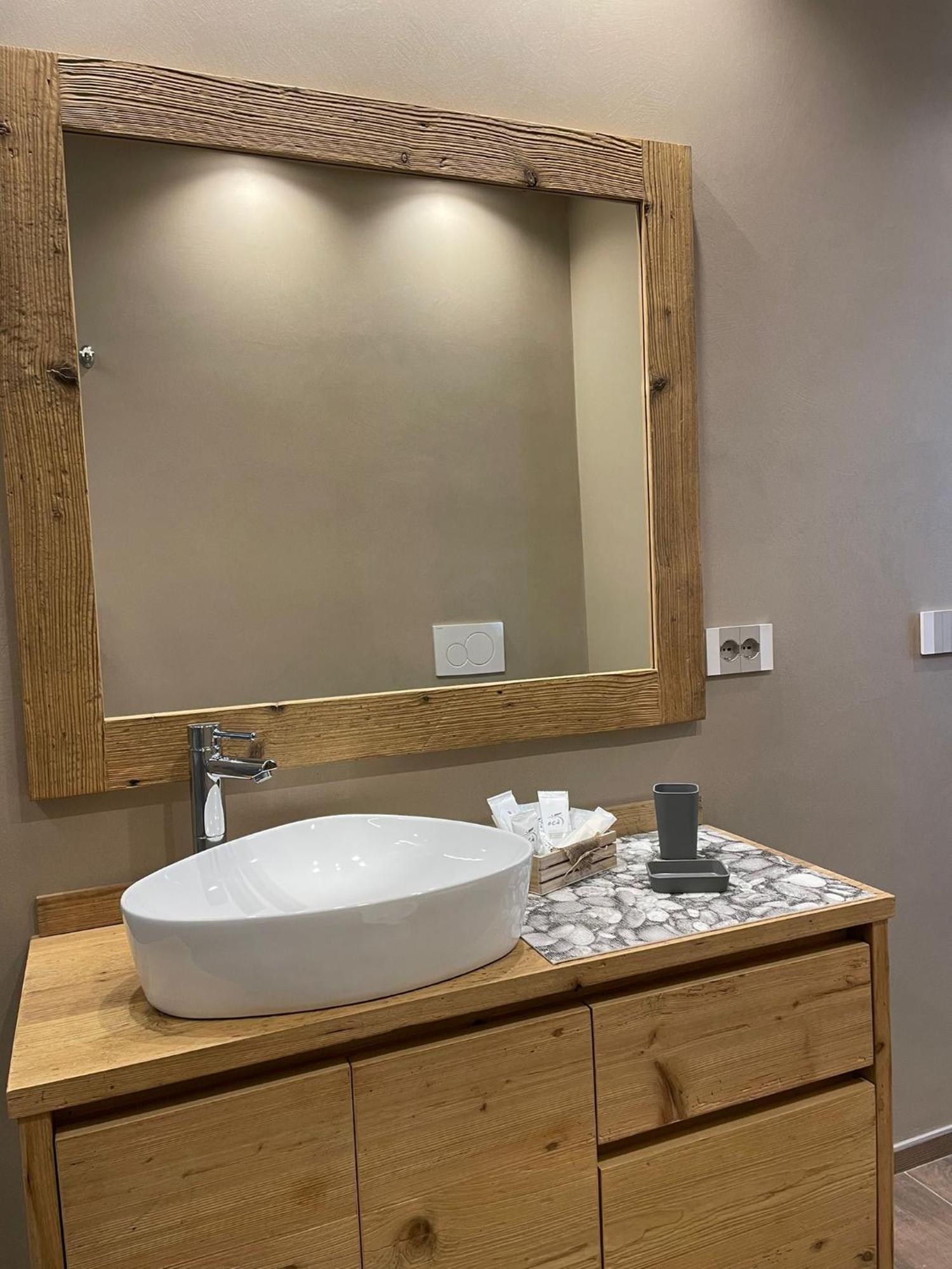 Trilogy Apartment Aosta Dış mekan fotoğraf
